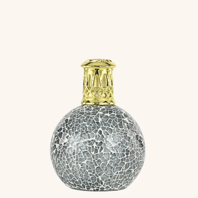 ashleigh-burwood-morning-mist-lampe-parfum-e-grise-mosa-que image 1