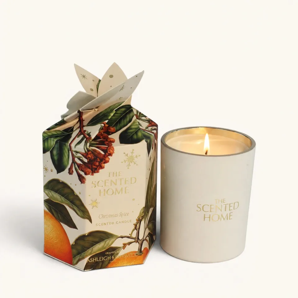 ashleigh-burwood-christmas-spice-bougie-parfum-e-orange-cannelle image 1