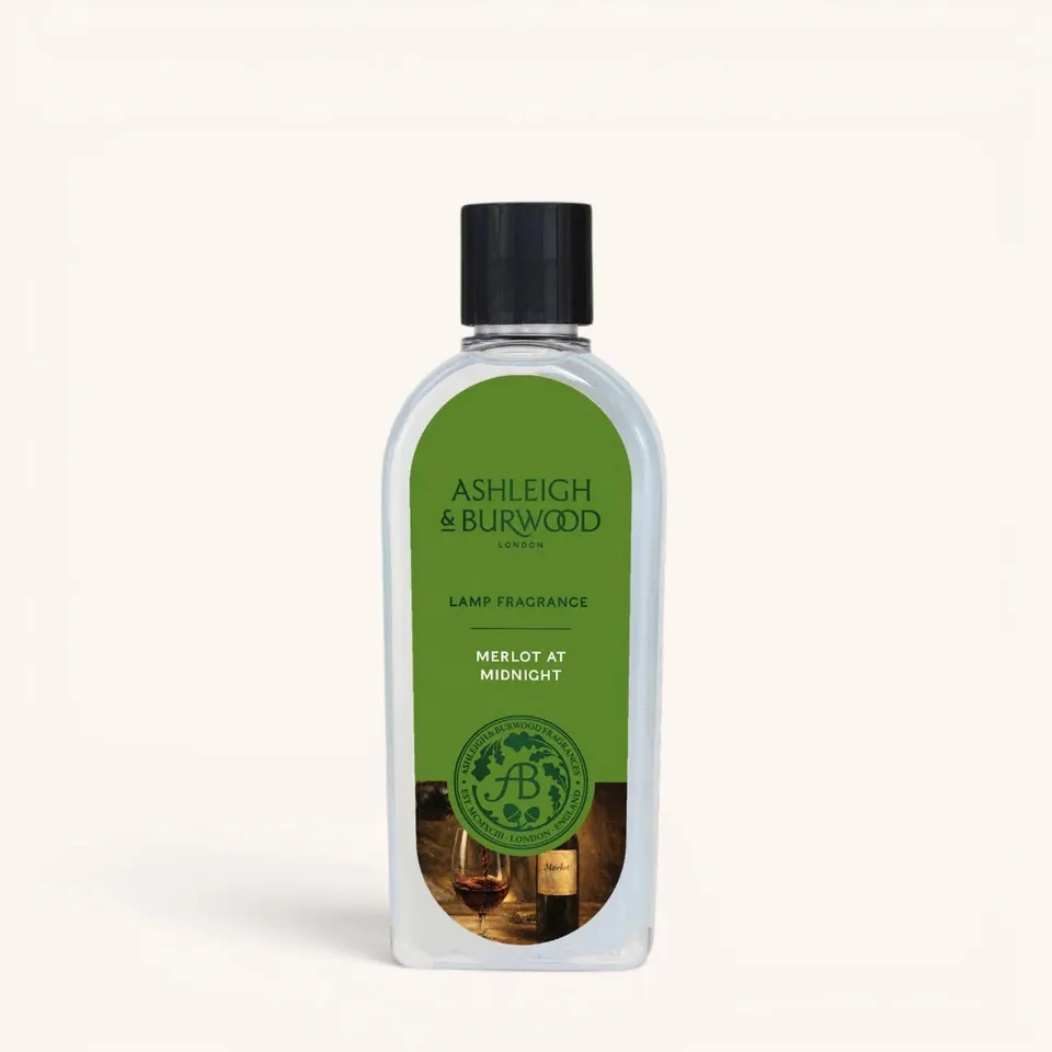 ashleigh-burwood-merlot-midnight-recharge-lampe-fruit-e-bois-e image 1