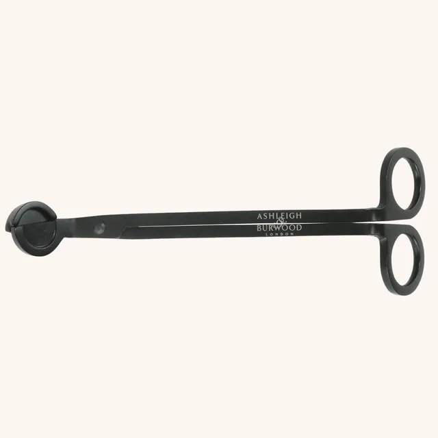 ashleigh-burwood-coupe-m-che-bougie-accessoire image 1