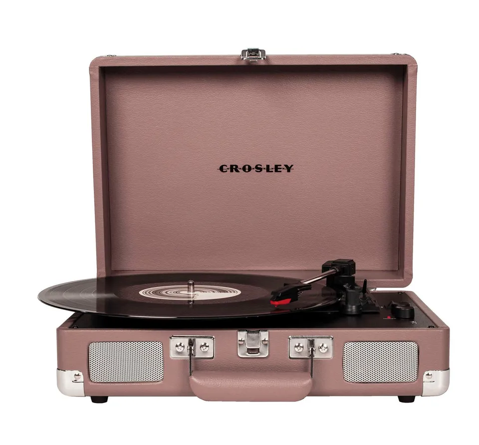 crosley-cruiser-deluxe-tourne-disque-valise-bluetooth-purple-ash image 1