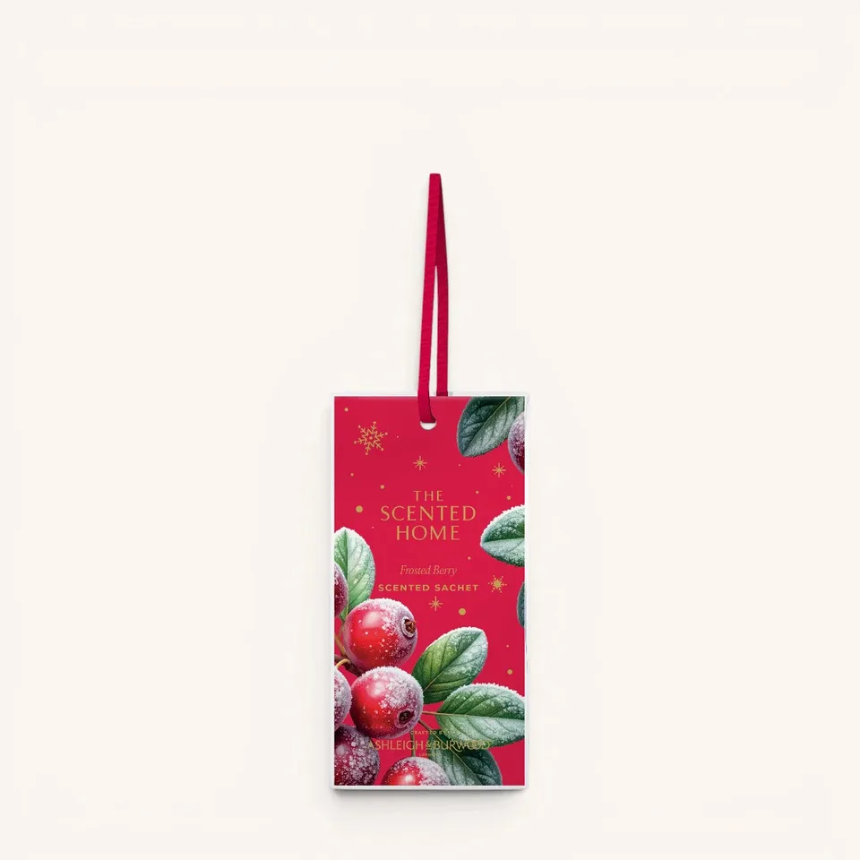 ashleigh-burwood-frosted-berry-sachet-parfum-no-l-cranberry image 1