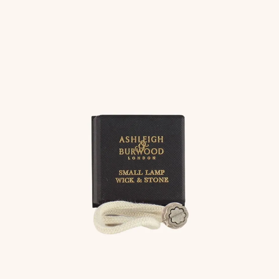 ashleigh-burwood-m-che-rechange-petite-lampe-parfum-e-bo-te image 1