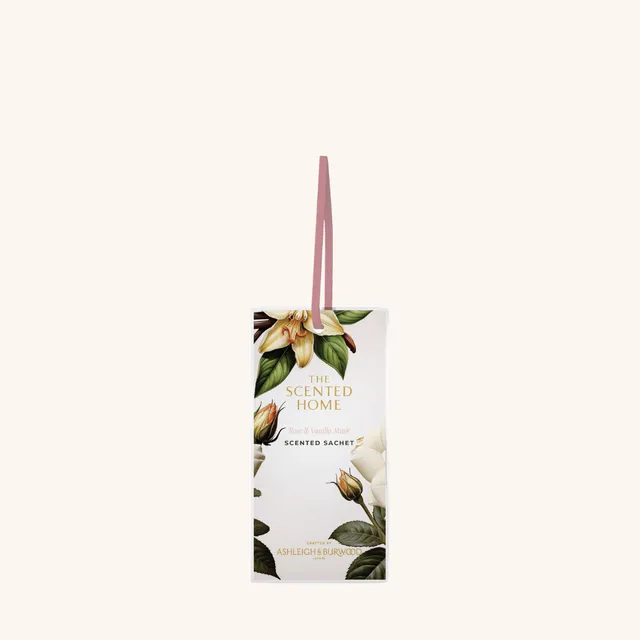 ashleigh-burwood-rose-vanilla-musk-sachet-parfum-rose-vanille image 1