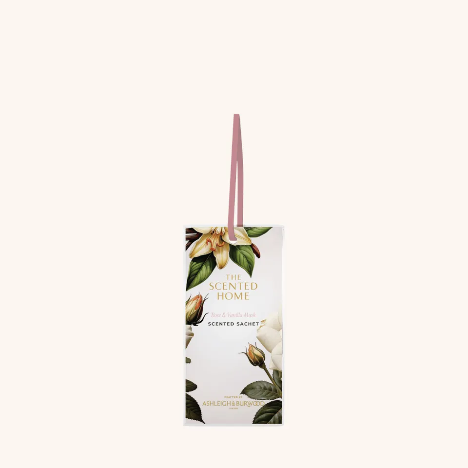 ashleigh-burwood-rose-vanilla-musk-sachet-parfum-rose-vanille image 1