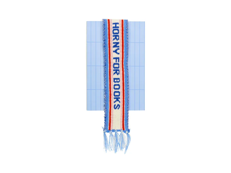 bitten-bookscarf-marque-page-charpe-horny-for-books image 1
