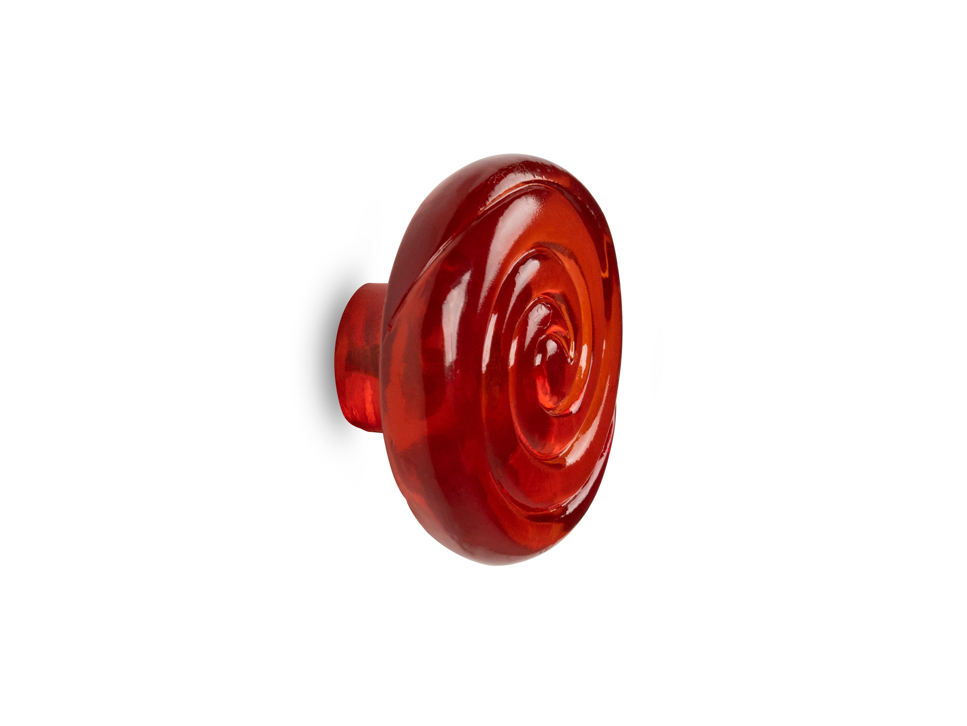 bitten-home-candy-spiral-crochet-mural-rouge-bonbon image 2