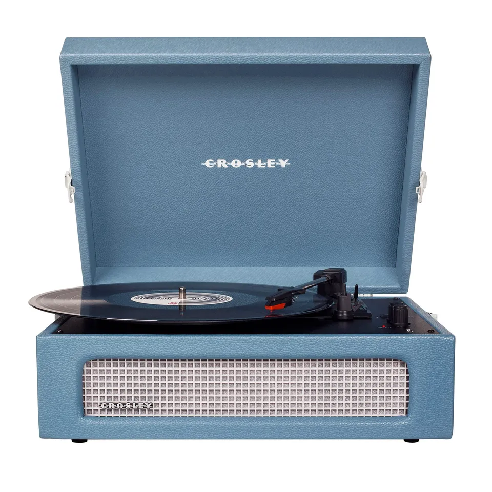 crosley-voyager-platine-vinyle-valise-bleue-bluetooth image 1