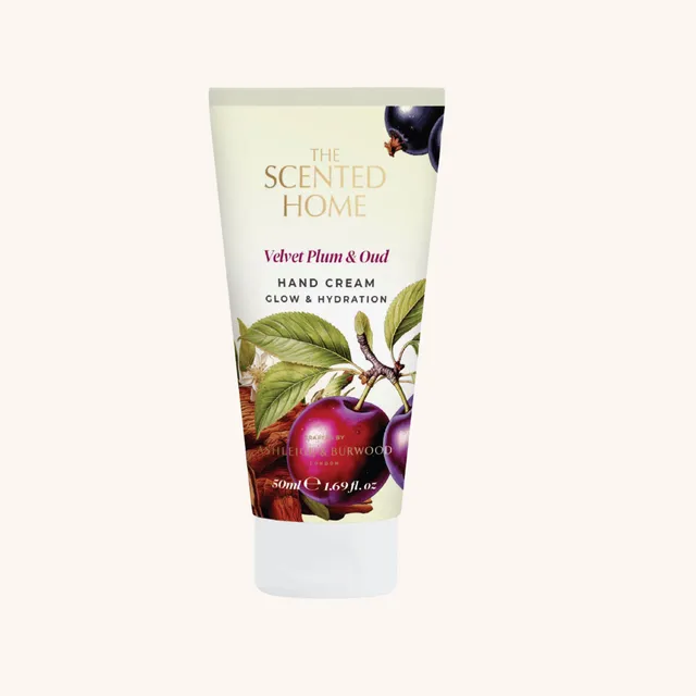 ashleigh-burwood-velvet-plum-oud-cr-me-mains-parfum-e image 1