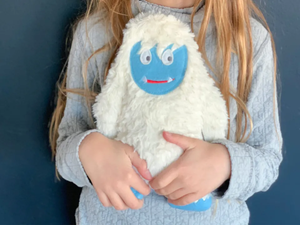 bitten-big-foot-peluche-chauffante-lavande-micro-ondes image 1