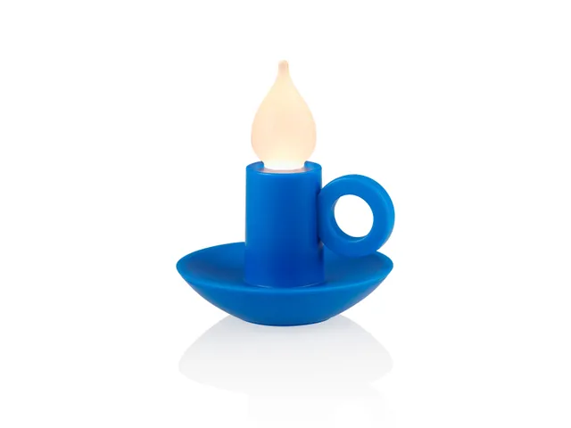 bitten-home-candelabra-light-blue-bougeoir-led-bleu-clair image 1