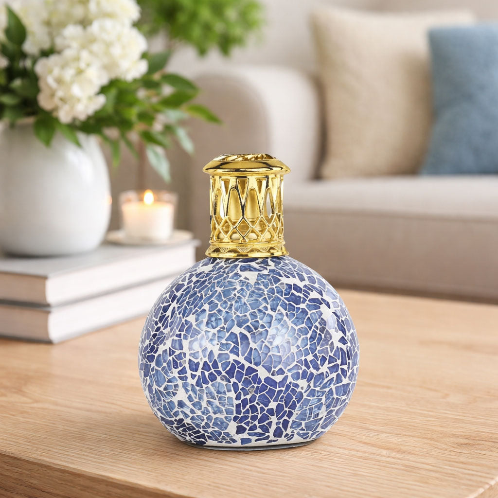 ashleigh-burwood-cornflower-fields-lampe-bleue-purifiante image 2