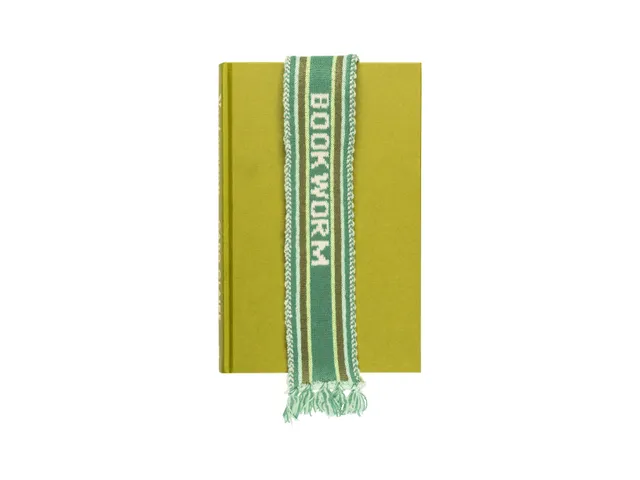 bitten-bookscarf-bookworm-marque-page-charpe-tissu image 1