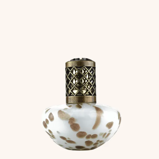 ashleigh-burwood-glitterati-lampe-parfum-e-blanc-dor-purifiante image 1