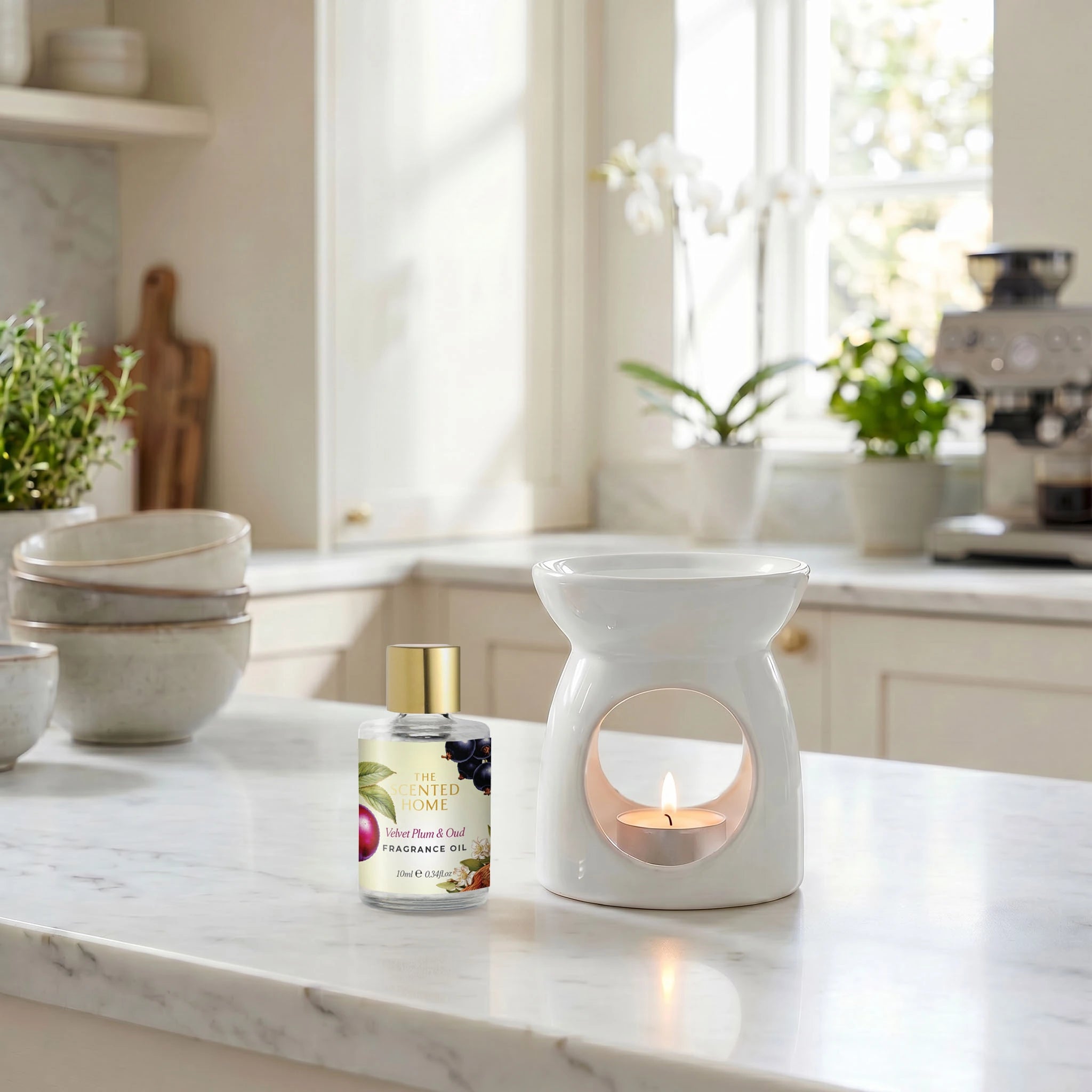 ashleigh-burwood-velvet-plum-oud-huile-parfum-e-maison image 3