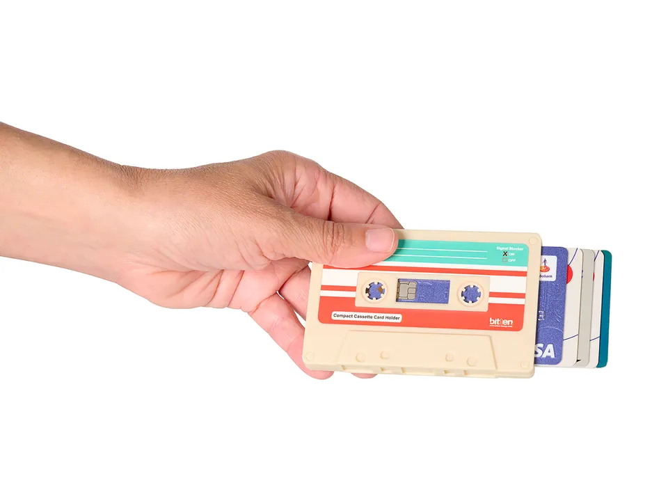 bitten-cassette-card-holder-porte-cartes-cassette-cr-me-rfid image 1
