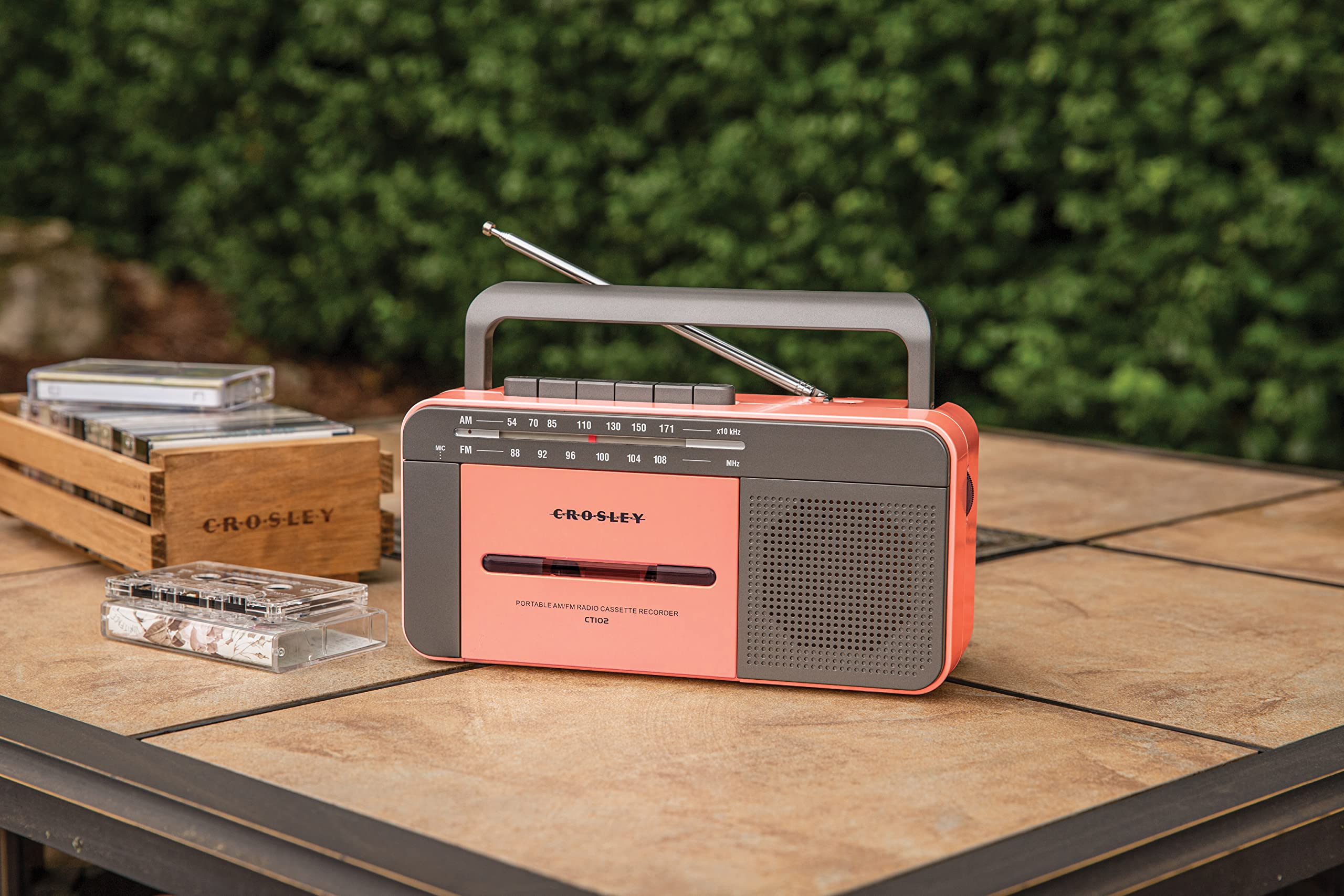 crosley-cassette-players-lecteur-cassette-rose-gold-radio-bluetooth image 2