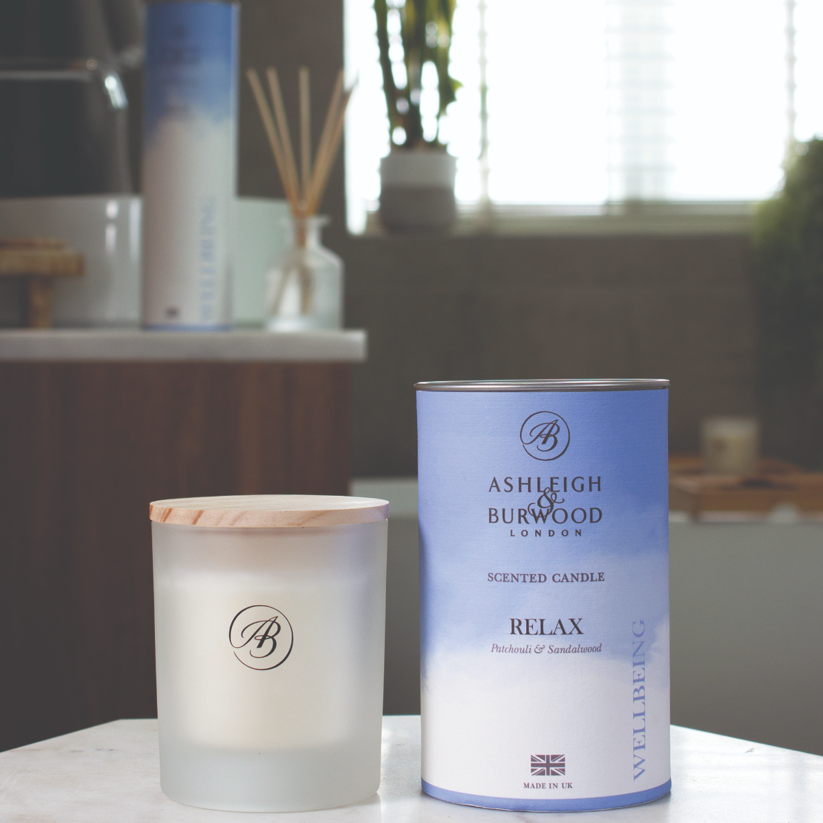 ashleigh-burwood-relax-bougie-parfum-e-140g-jasmin image 2