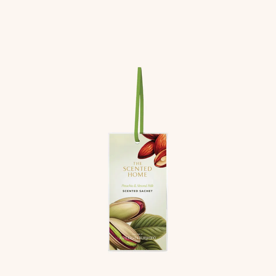 ashleigh-burwood-pistachio-almond-milk-sachet-parfum-pistache image 1