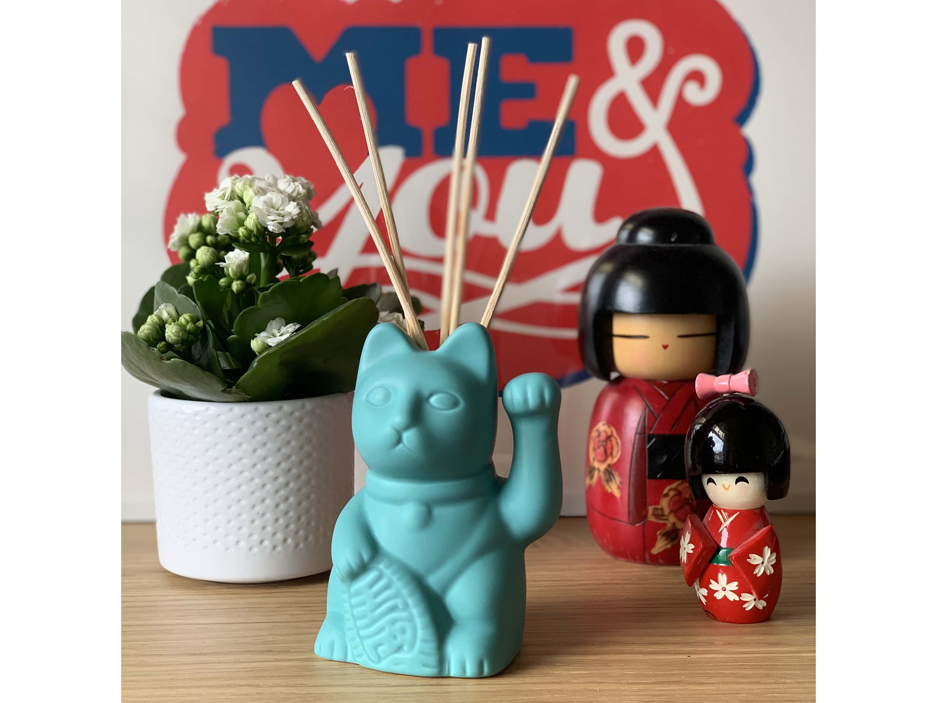 bitten-home-lucky-cat-diffuseur-b-tonnets-bleu-40ml image 2