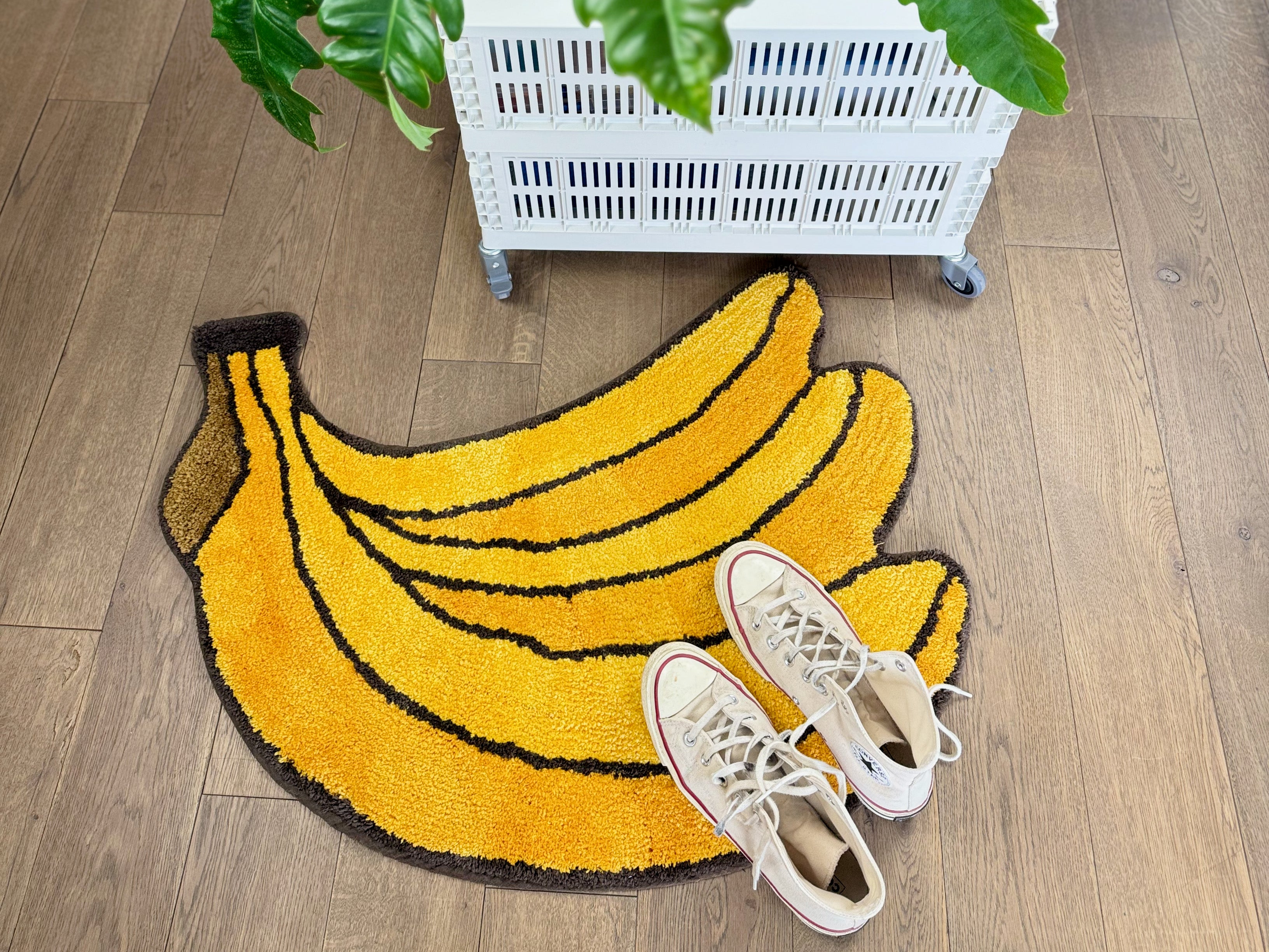 bitten-home-banana-bunch-tapis-bananes-75x65-cm image 2