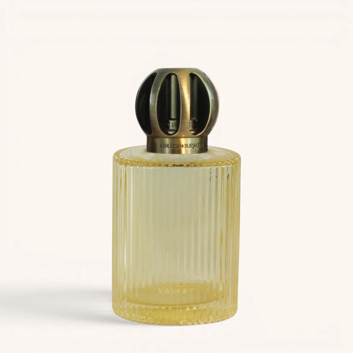 ashleigh-burwood-linear-champagne-lampe-parfum-verre-cannel image 2