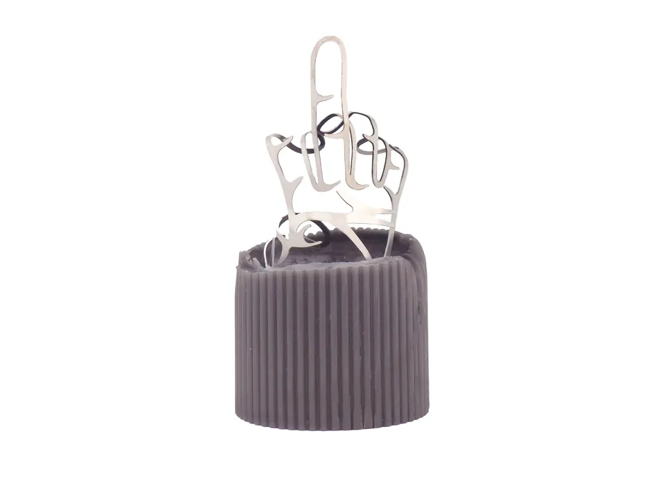 bitten-home-hidden-finger-bougie-doigt-blanche-15-cm image 1