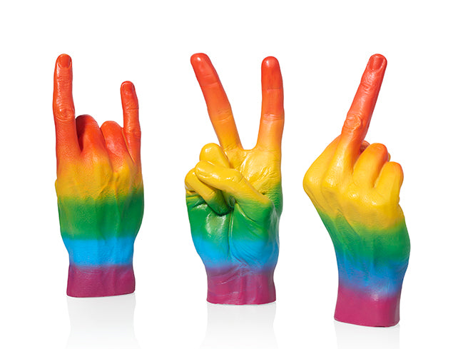 bitten-hand-collection-the-finger-sculpture-rainbow-sculpture-arc-en-ciel image 3